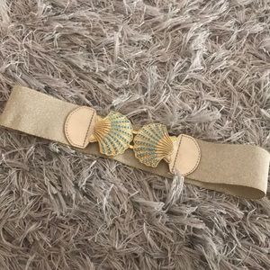 Lilly Pulitzer Emmett Shell Belt